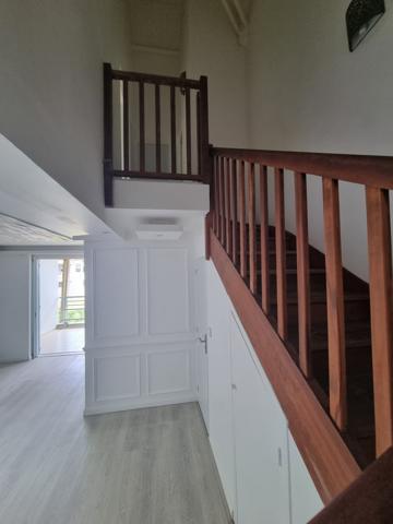 Gosier (97190) Superbe Duplex VUE MER à Petit Havre