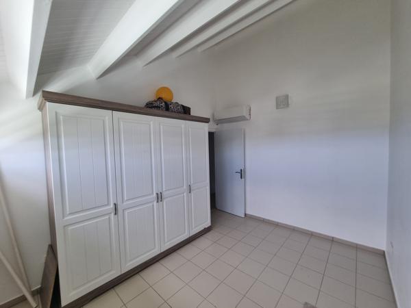 Gosier (97190) Superbe Duplex VUE MER à Petit Havre