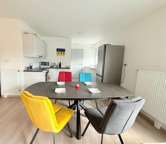 F3 avec terrasse, ascenseur au centre de Brunstatt