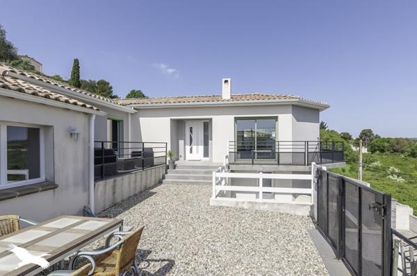 Maison à vendre |  Mèze |  8 pièces | 211 m²