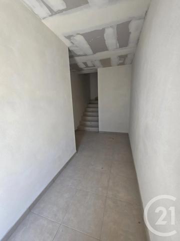 Immeuble à vendre  268 m 2   MONTAUBAN  - 82