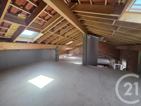 Immeuble à vendre  268 m 2   MONTAUBAN  - 82