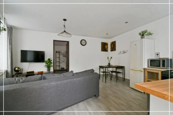 Propriete à vendre 10 pièces CHATEAUMEILLANT (18)