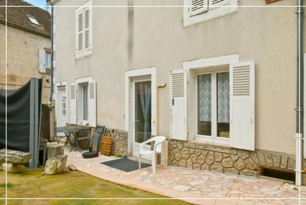 Propriete à vendre 10 pièces CHATEAUMEILLANT (18)