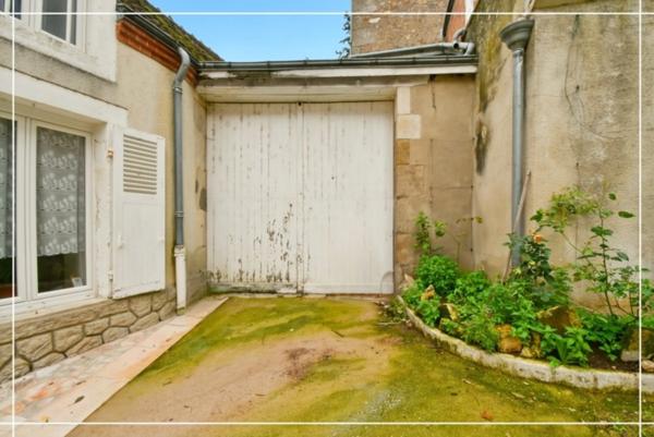 Propriete à vendre 10 pièces CHATEAUMEILLANT (18)