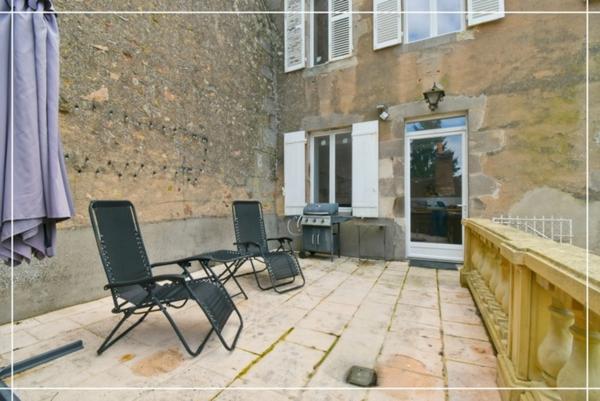 Propriete à vendre 10 pièces CHATEAUMEILLANT (18)