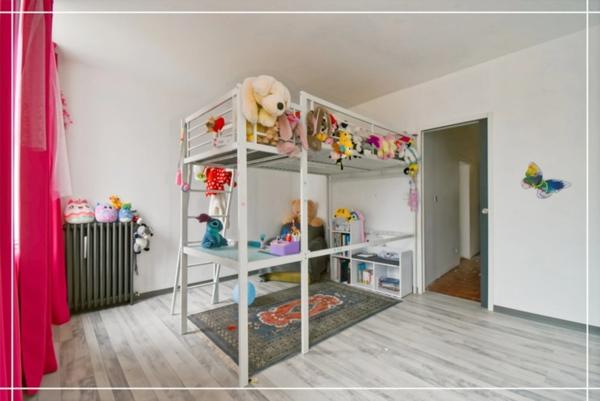 Propriete à vendre 10 pièces CHATEAUMEILLANT (18)