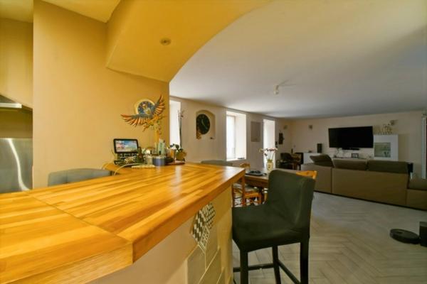 Propriete à vendre 10 pièces CHATEAUMEILLANT (18)