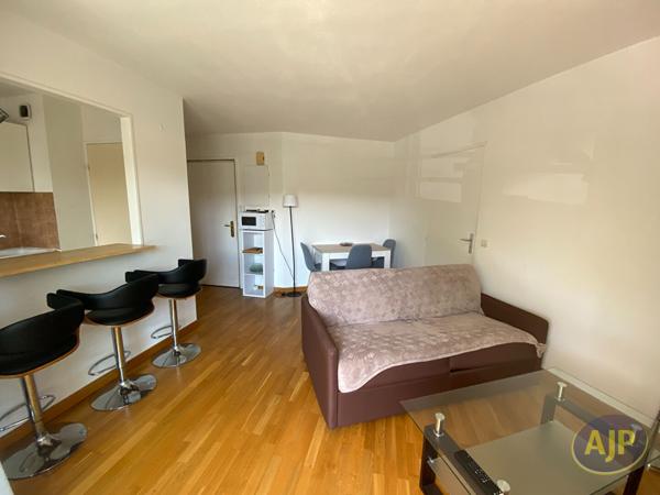 Appartement à louer Arcachon : 2 pièces, 37m² avec 0 chambre(s) à 780€ - AJP Immobilier Arcachon