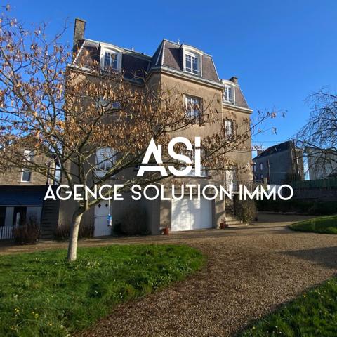 Maison Bourgeoise Mayenne 12 pièce(s) 280 m2-9 chambres