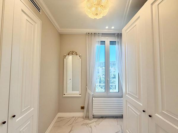 Cannes Croisette Appartement 5 pièces 124 m2