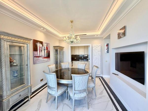 Cannes Croisette Appartement 5 pièces 124 m2