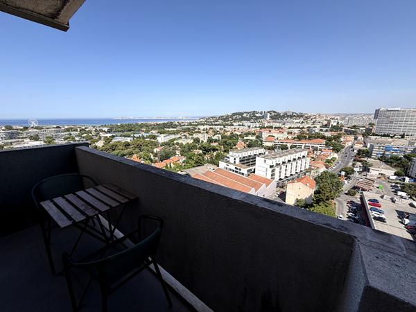 Appartement Marseille 5 pièce(s) 108 m2 VUE MER, TERRASSE