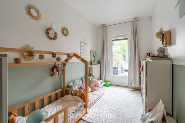 Appartement de caractère avec jardin et bassin privé aux Halles