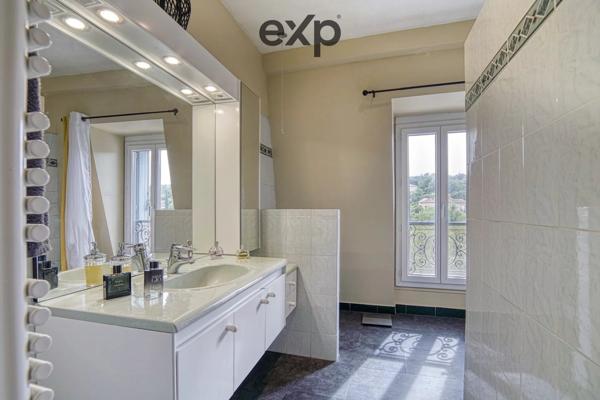 Rare à la vente : Hôtel Particulier Haussmannien rénové avec piscine et terrasse – Apt, Vaucluse