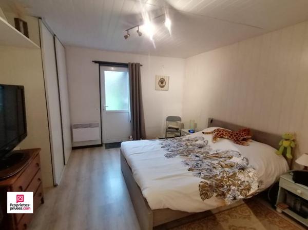 Proche de SEES L'EVECHE (61500)  PROPRIETE (Maison et Gîte) 17 pièce(s) 435 m2 environ, 11 chambres, PRIX  375 000, honoraires 4,17% inclus à la charge de l'acquéreur, soit  360 000 hors honoraires