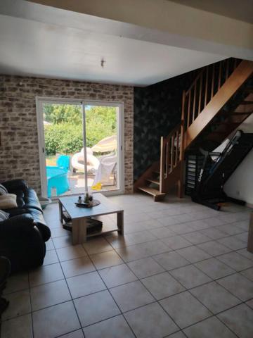 Maison Pommeret 7 pièce(s) 106 m2