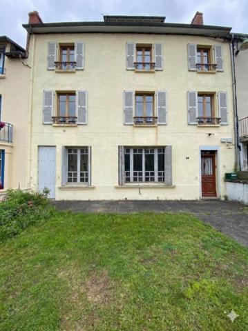 Maison 300 m²  - Jardin - Hangar - Fort potentiel investissement