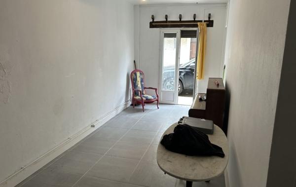 Vente Maison De village à rafraîchir Aigues-mortes   