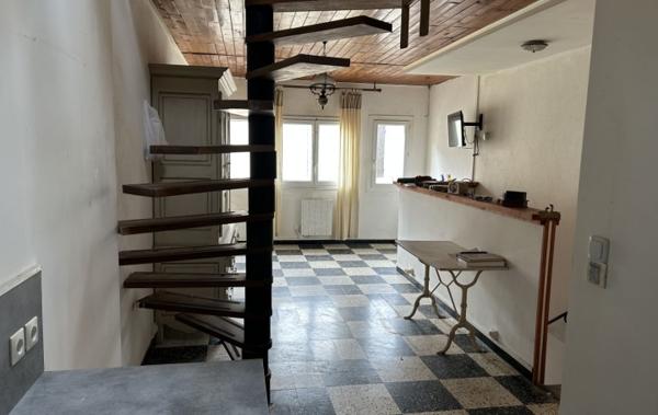 Vente Maison De village à rafraîchir Aigues-mortes   