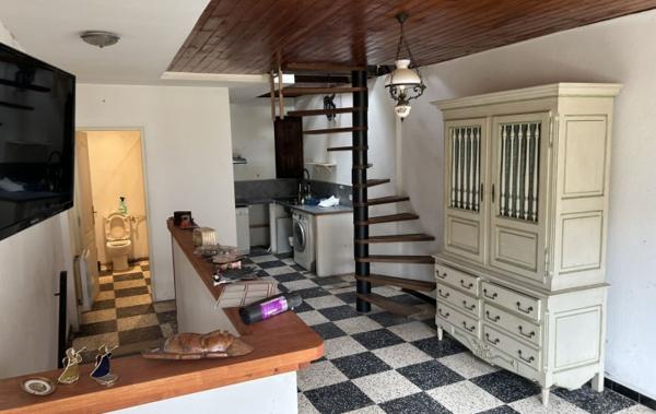Vente Maison De village à rafraîchir Aigues-mortes   