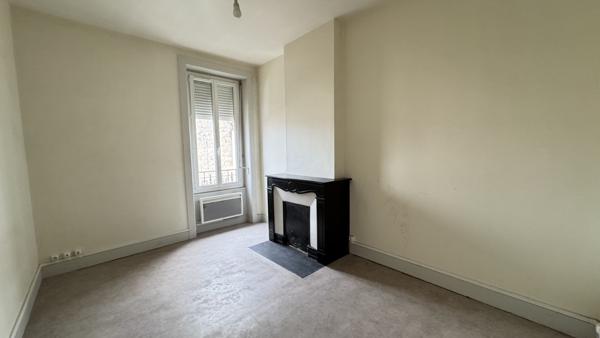 Saint-Étienne (42100) Exclusivité appartement F2 de 58m2 pour investisseur (projet possible)