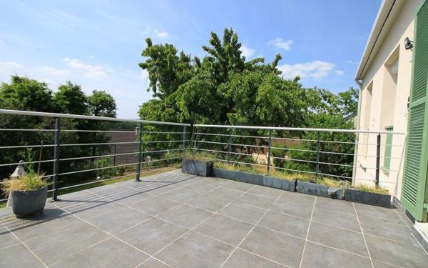 Maison à vendre    7 pièces • 180,85 m2 Osny