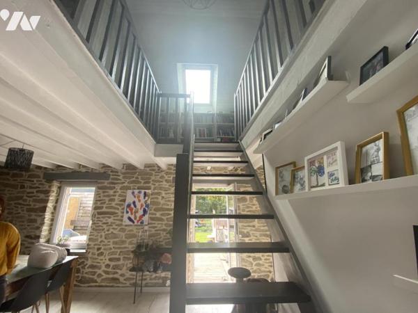 MAISON EN PIERRE AVEC PISCINE