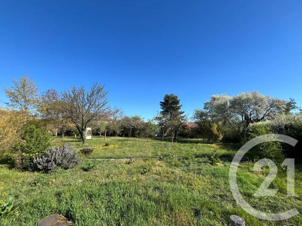 Terrain à vendre  714 m 2   CEYRAT  - 63