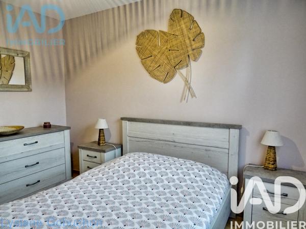 Maison à vendre 6 pièces 122 m² Sainte-Croix-de-Mareuil