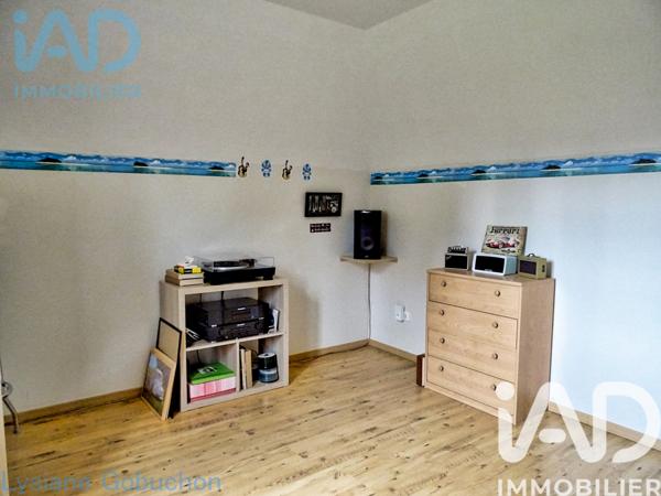 Maison à vendre 6 pièces 122 m² Sainte-Croix-de-Mareuil