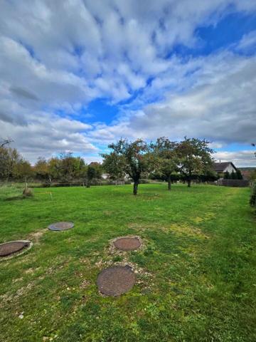 Terrain constructible viabilisé de 8,20 ares