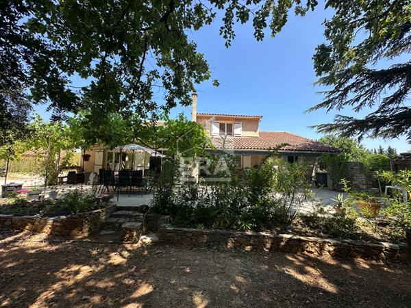 A VENDRE 83470 SAINT MAXIMIN LA SAINTE BAUME MAISON T5 DE 130M² SUR 2160M² DE JARDIN GARAGE DEPENDANCE PISCINE