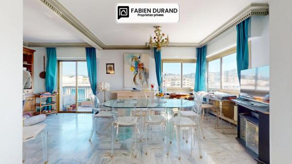 Superbe 4 pièces dernier étage vue panoramique sur tout Cannes avec garage