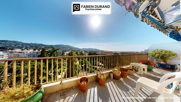 Superbe 4 pièces dernier étage vue panoramique sur tout Cannes avec garage
