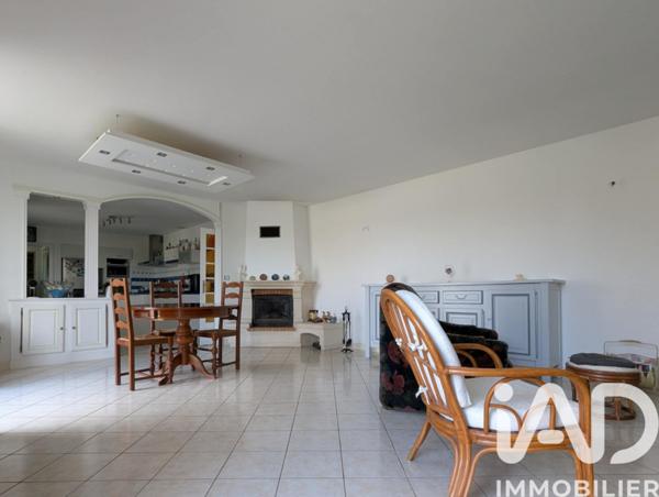 Maison à vendre 7 pièces 155 m² Thouars