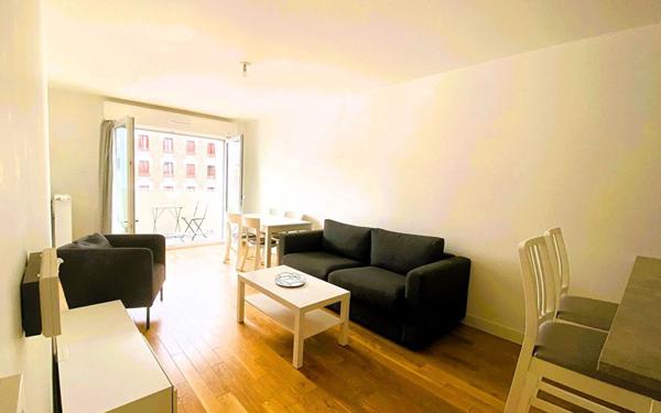 Appartement à louer    2 pièces • 50,70 m2 Courbevoie