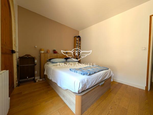 Appartement T3 de 69 m² avec terrasse — Sète