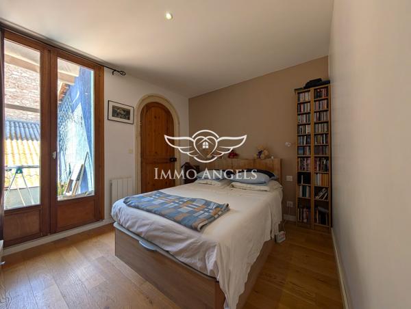Appartement T3 de 69 m² avec terrasse — Sète