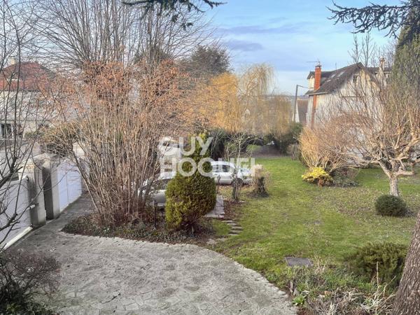 MAISON À VENDRE DE 7 PIÈCES DE 160,00 M²