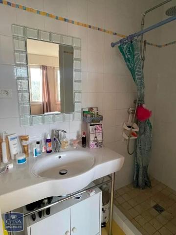 Appartement à louer 2 pièces 48.7m²