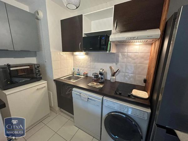 Appartement à louer 2 pièces 31.75m² Layrac (47390)