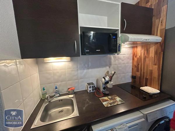 Appartement à louer 2 pièces 31.75m² Layrac (47390)
