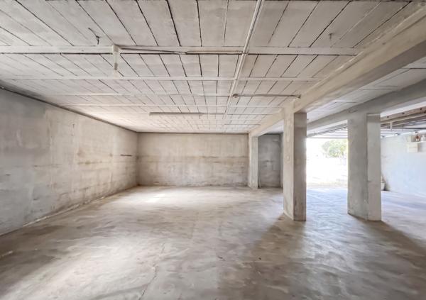 Maison
         6 pièces
        - 190 m² 699 000 € *
