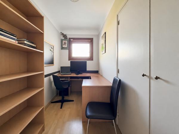 Maison
         6 pièces
        - 190 m² 699 000 € *