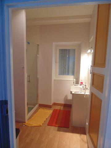 AGREABLE MAISON DE VILLE