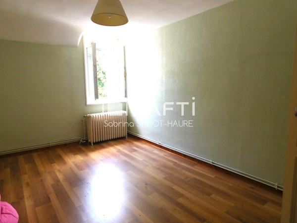 Maison quartier Belle-Isle, jardin et garage