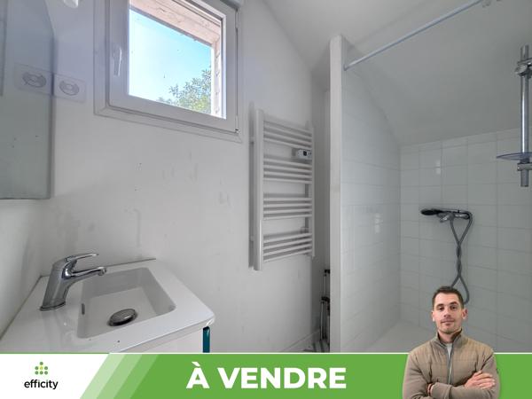 Maison
         5 pièces
        - 84 m² Exclusivité 134 000 € *