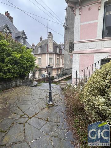 TROUVILLE - 2 MN dES QUAIS, Trouville sur mer 14360