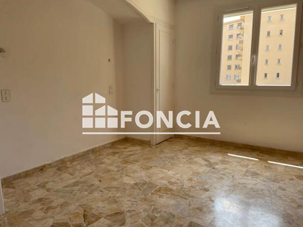 Location Appartement 4 pièces 94.02 m² - 24 RUE DE TURENNE Perpignan 66000